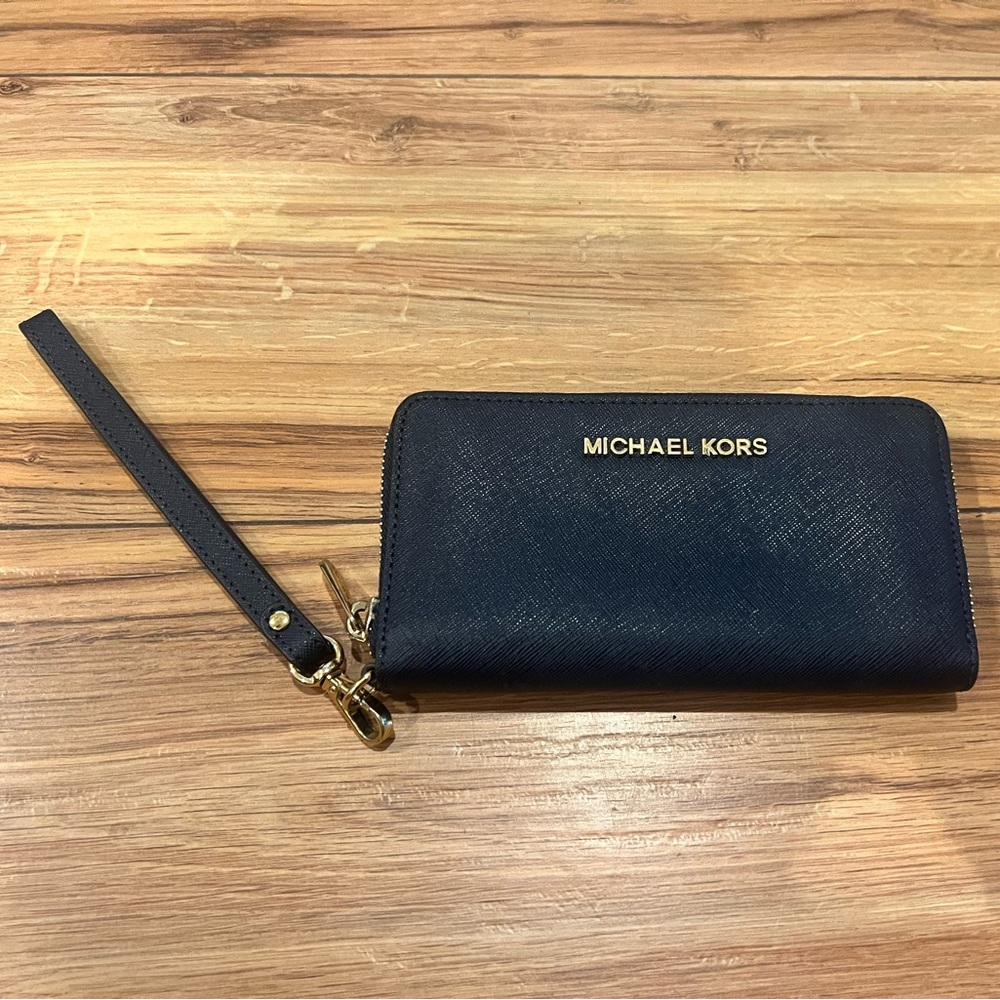 Michael Korda Wristlet